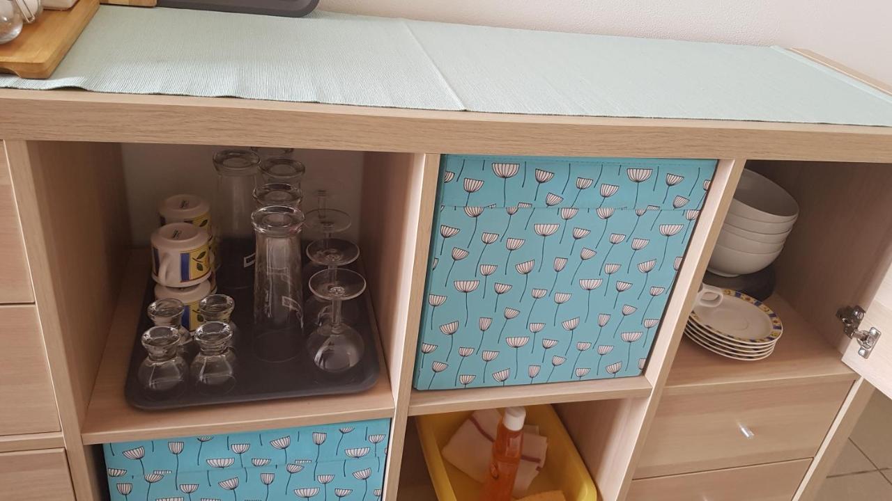 Na Samote U Lesa -Rasovna Apartment Msecke Zehrovice Bagian luar foto